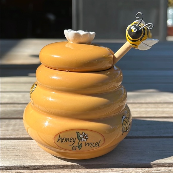 Honey Pot with Bee Dipper - Picture 1 of 16